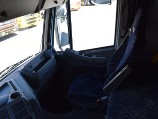 Image_21269S__260S43 Stralis 6x2*4 Blache mit Hebebühne