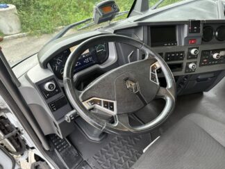 738853 Km