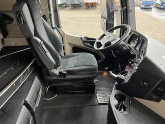 Image_23690T_Mercedes-Benz_Actros 2545 6x2*4