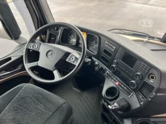 Image_23692T_Mercedes-Benz_Actros 2545 6x2 Haken