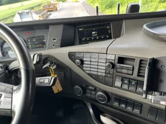 Image_24252M_Volvo Trucks_FH-500 6x2R BDF-TKK