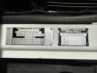 Image_24342M_Renault_AE Magnum 385 4x2 SZM